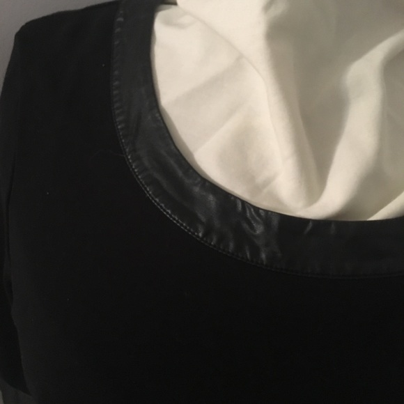 Plus size dress - Picture 3 of 5